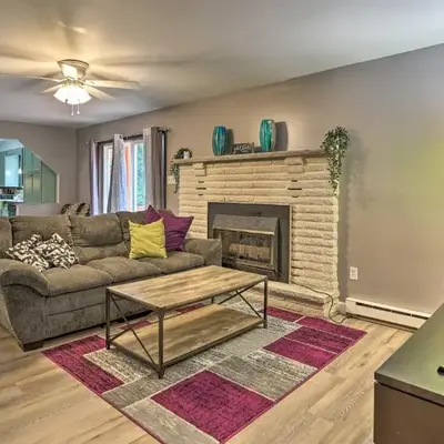 PoolandBeach Access Spacious Tobyhanna Family Home!