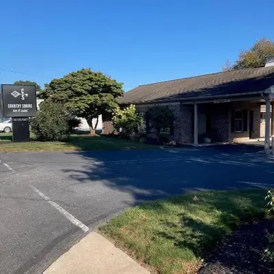 Country Squire Inn and Suites