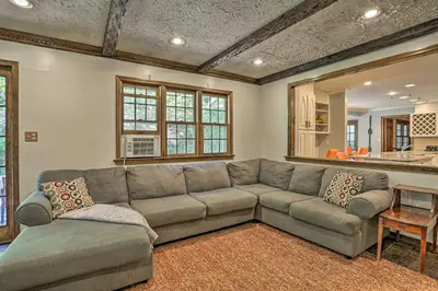 Gallery image of Charming Saylorsburg Retreat with Game Room and Patio! in Saylorsburg