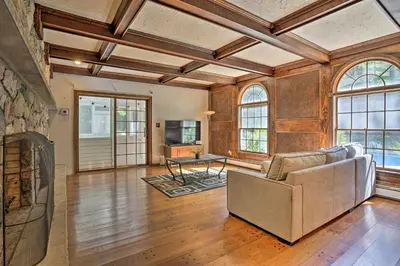 Gallery image of Charming Saylorsburg Retreat with Game Room and Patio! in Saylorsburg