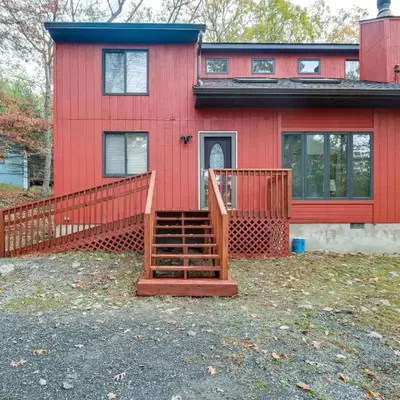Fire Pit and Gas Grill Charming Poconos Abode!