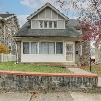 8 Mi to Liberty Bell! Spacious and Charming Home