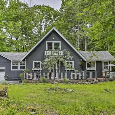 Deck and Pool Access Welcoming Poconos Retreat