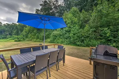 Gallery image of Cozy Family-Friendly Pine Grove Cabin with Fire Pit! in Pine Grove
