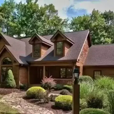 NEW Contemporary Chalet 5 Bed/3 Bath in Split Rock