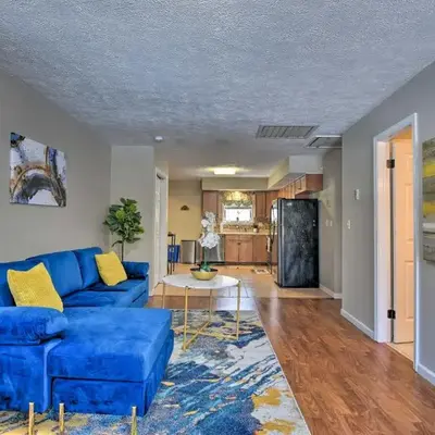 1 Mi to Lake Family-Friendly Tobyhanna Home