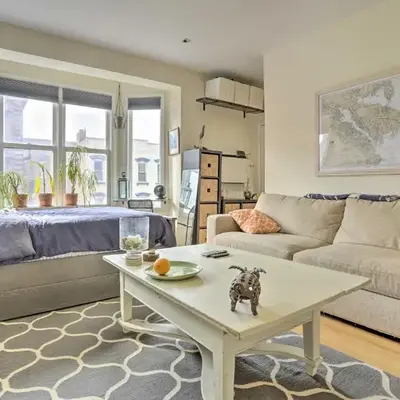 Hoboken Studio Near Dining about 15 Min to NYC!