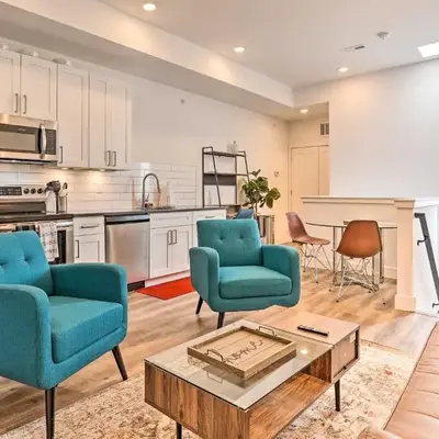 Central Pet-Friendly Apt - Minutes to Dtwn!