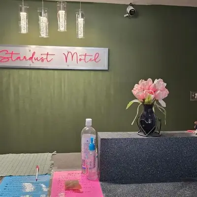 Stardust Motel