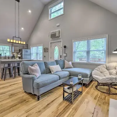 Near Lakes and Resorts Pet-Friendly Long Pond Abode