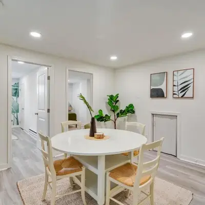 Luxurious 2BD family friendly