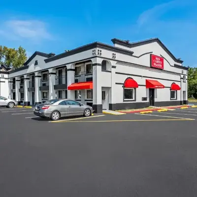 Red Carpet Inn and Suites