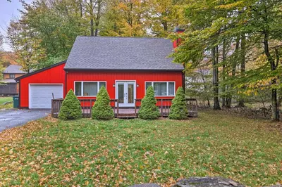 Gallery image of 15 Mi to Skiing Charming Tobyhanna Cottage! in Tobyhanna