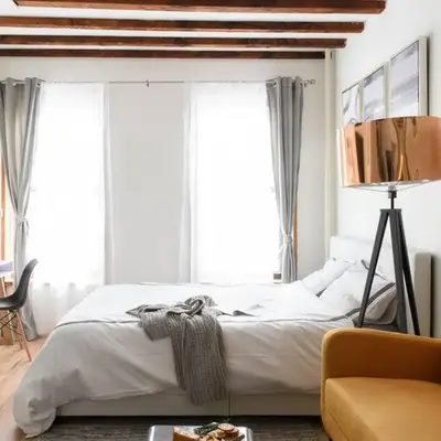 24-14 Renovated studio Prime gramercy W D