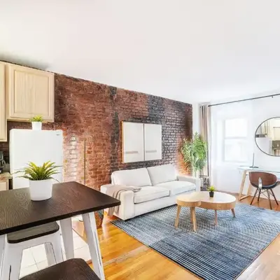 350-1A Gramercy New 1BR Sleeps4 Newly Furnished