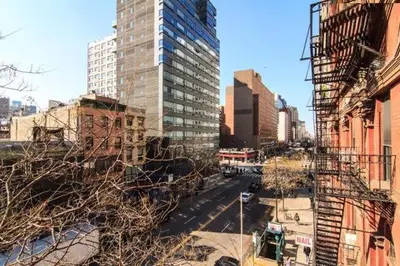 a view of a city street with a tall building at 211-3 Prime Union Square Large 1BR Great value in New York