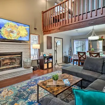 Family-Friendly Tobyhanna Home with Game Room!