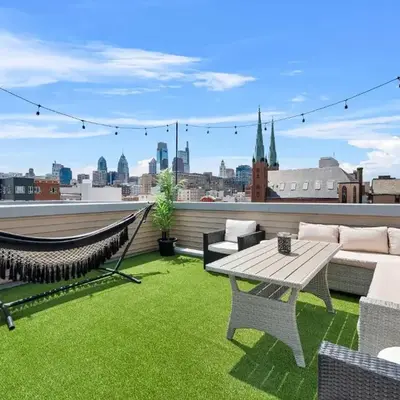 Brand New Dbl Unit Roofdeck Outdoor Patio
