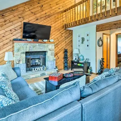 Walk to Locust Lake Poconos Vacation Home!