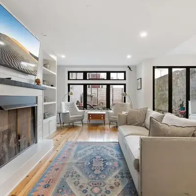 Designer 3 BR Townhome with Beautiful Backyard