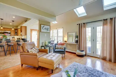 Gallery image of Spacious and Bright Lumberton Home with Backyard! in Lumberton