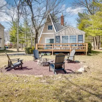 Dock and Sunroom Waterfront Home Near Kalahari!
