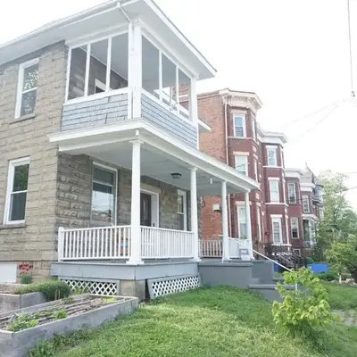 Charming Victorian Home In Historic District